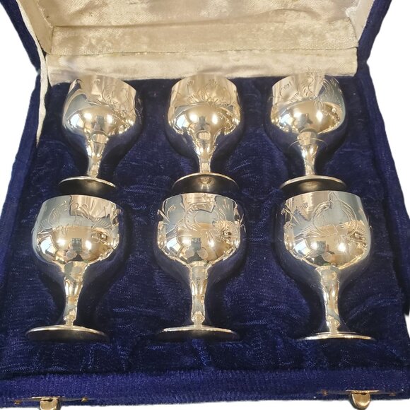 Miniature Silver-Plated Cups – suited for serving liqueurs - Picture 1 of 7